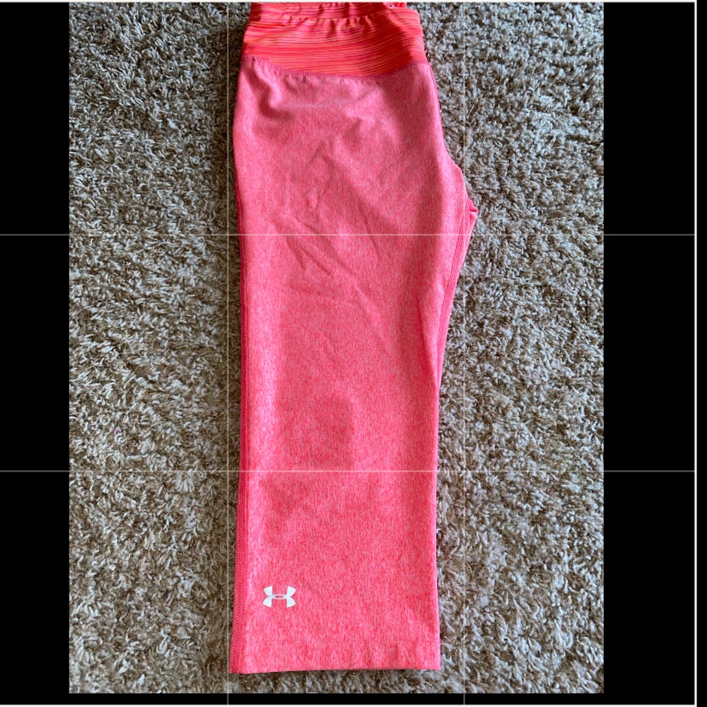 Capri yoga pants. Under armor